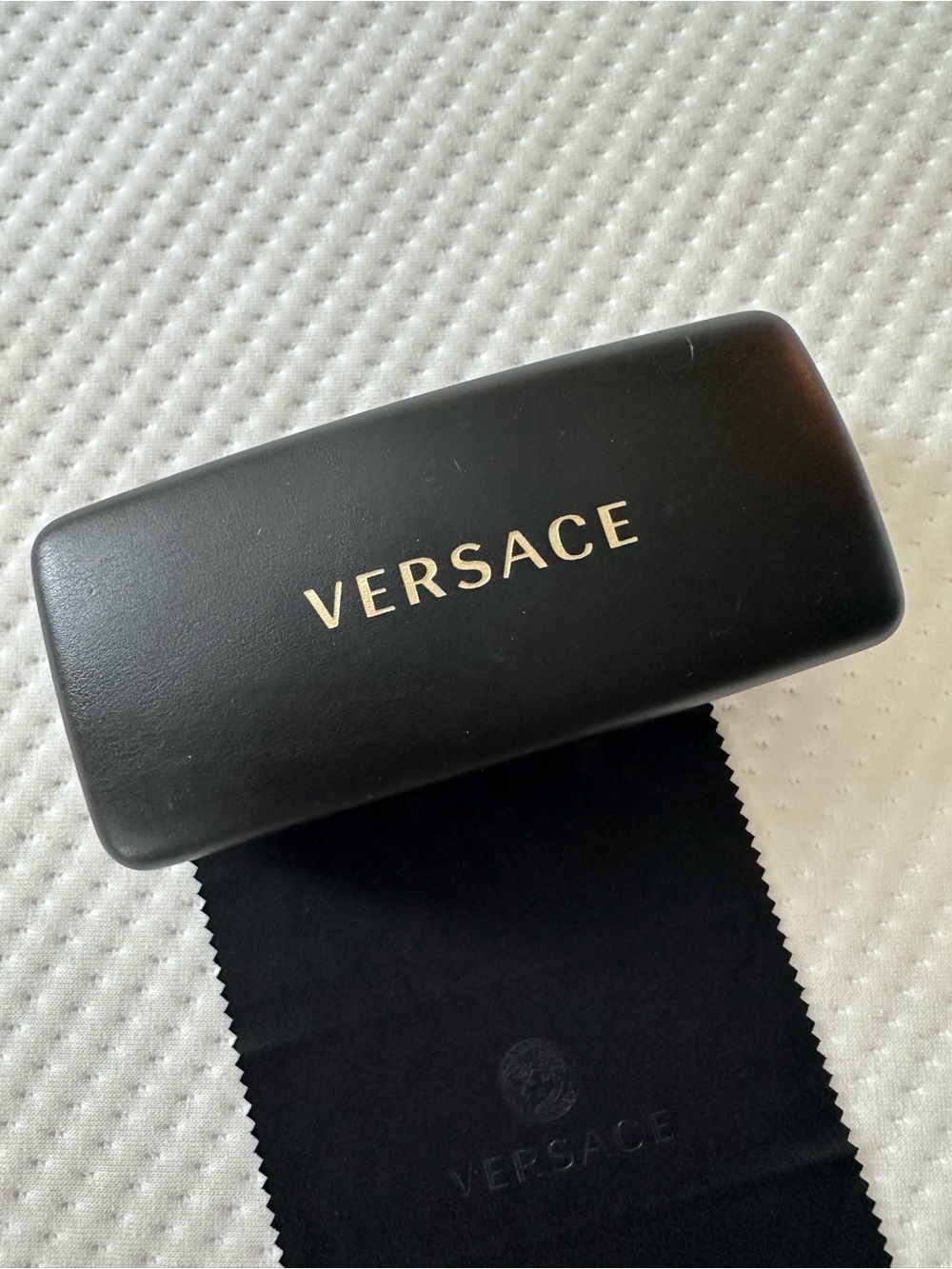 Versace Black and Gold Eyewear Case with Black Microfiber Cloth - Picture 3 of 10